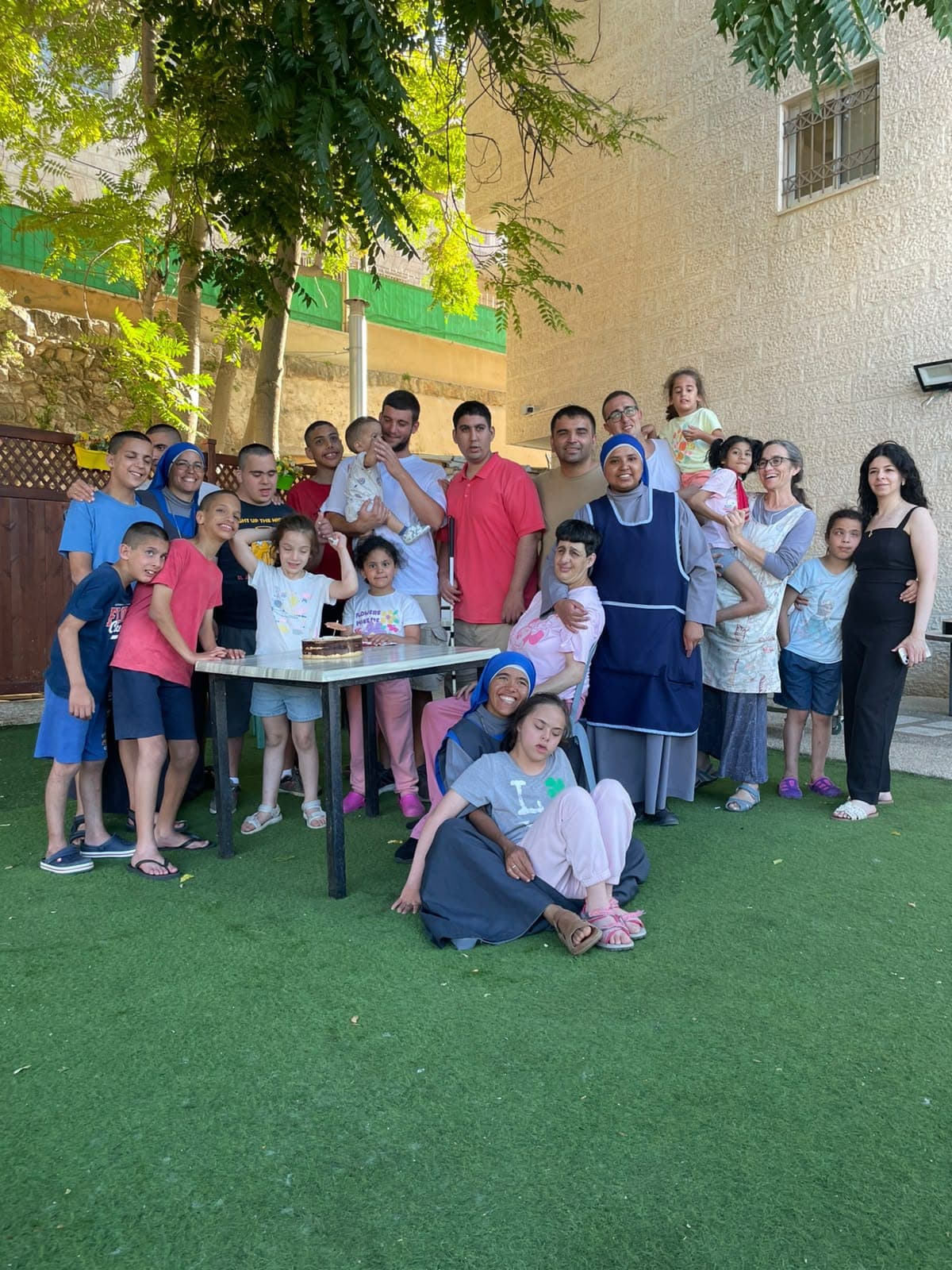 Due mesi a Betlemme, tra i bambini dell’Hogar