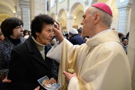 Bethlehem: Die älteren Menschen der Wohltätigkeitsorganisation Società Antoniana feiern den Weltkrankentag