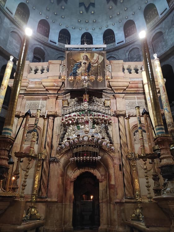 5×1000: la conservazione del Santo Sepolcro