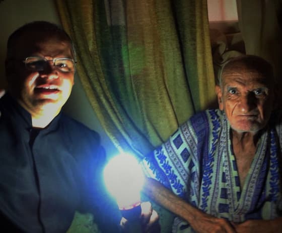 “Help us bring light to the Christians in Gaza”: the appeal of the Parish Priest Fr. Mario Da Silva