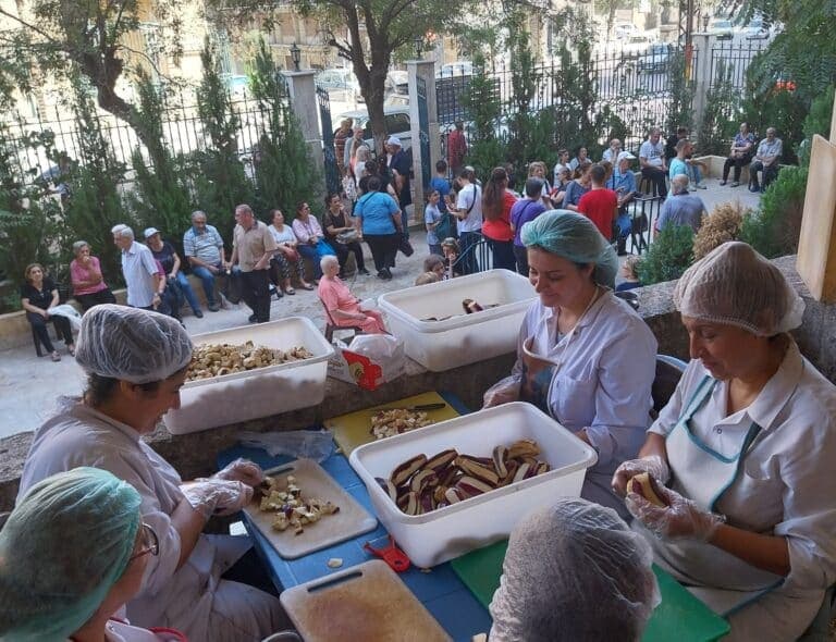 Siria/Aleppo – Nutrire la speranza