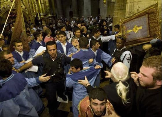 The Status Quo: Meaning and Stories from the Holy Sepulchre in Jerusalem