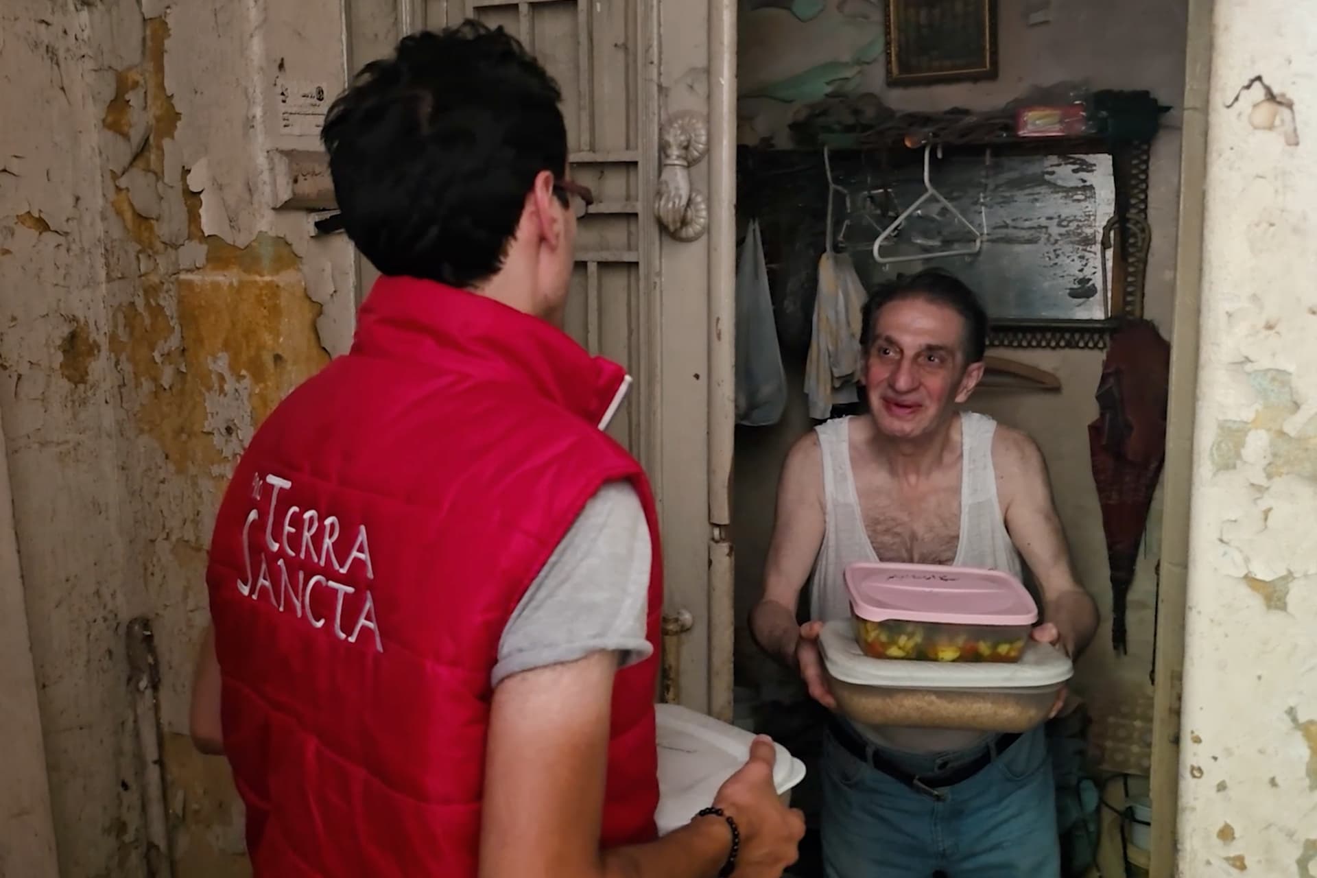 SOSTIENI PRO TERRA SANCTA