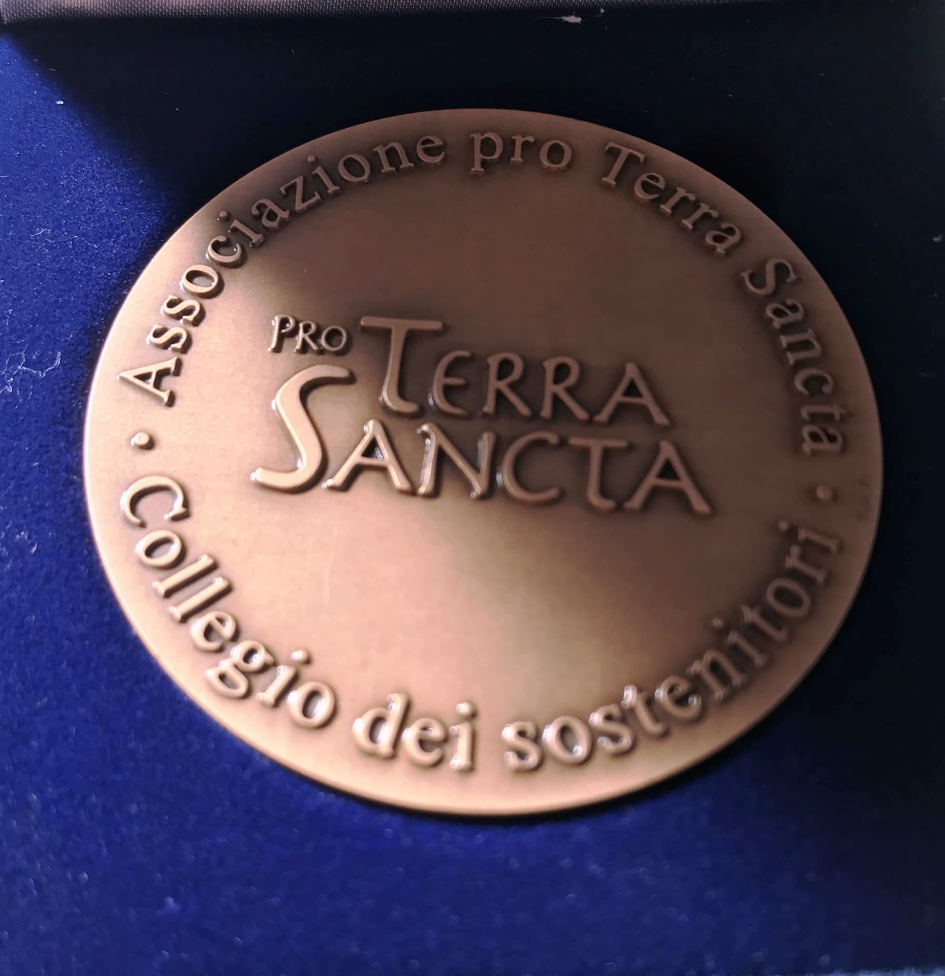 https://akesis-pts-cms-files.s3.amazonaws.com/uploads/media/collegio-sostenitori-pro-terra-sancta-scaled-e1601307872785-1780590978374-c27ed215.jpg