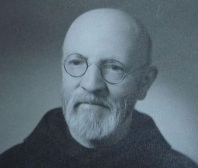 Exposition numérique de la Bibliothèque générale de la Custodie sur le père Augustin Arce