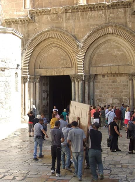 Neue Arbeiten unserer Handwerker in der Altstadt von Jerusalem: die Kustodie des Heiligen Landes wird im Zeichen der Kontinuität renoviert