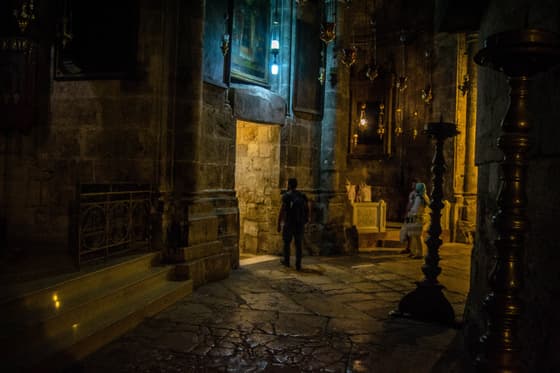 The Holy Sepulchre, the history between closures and restorations