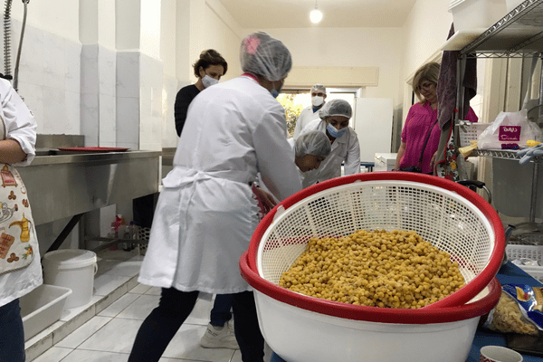 Aleppo's canteen - food